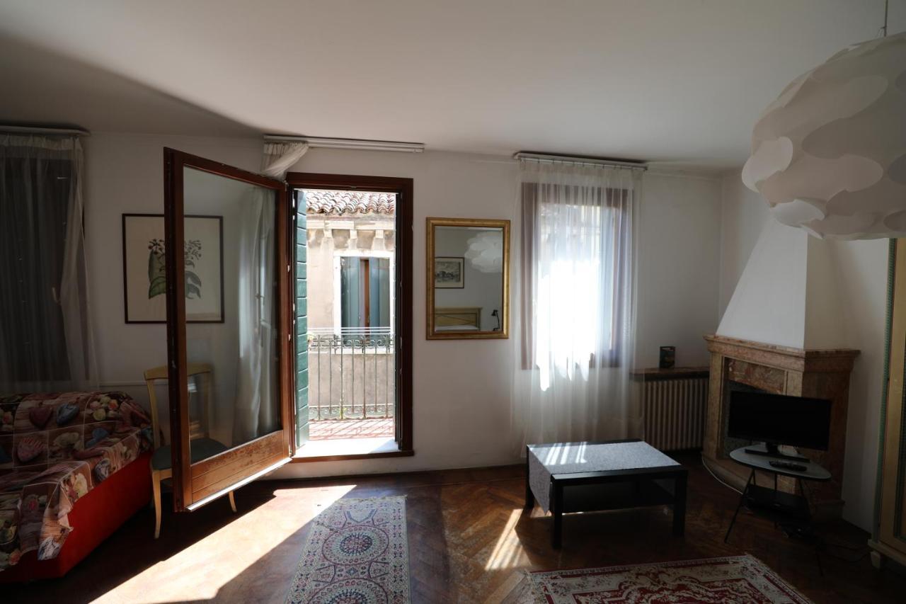 Lovely Apartment In Венеция Экстерьер фото