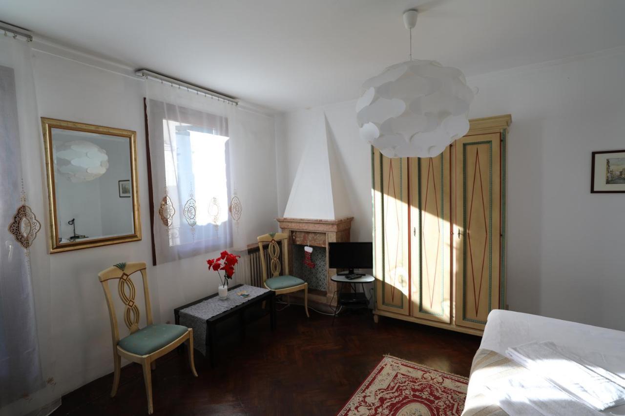 Lovely Apartment In Венеция Экстерьер фото