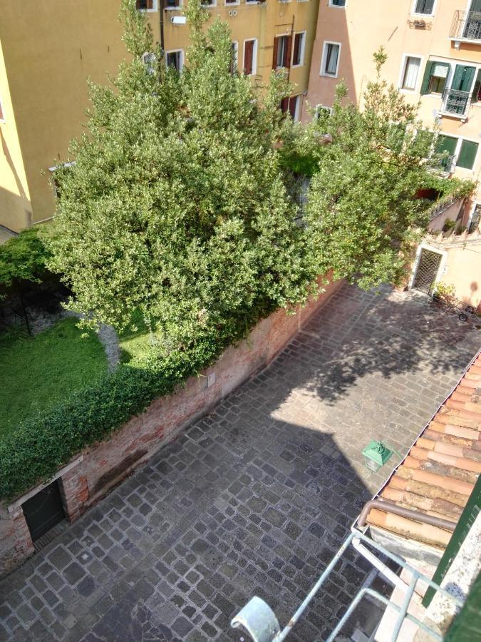 Lovely Apartment In Венеция Экстерьер фото