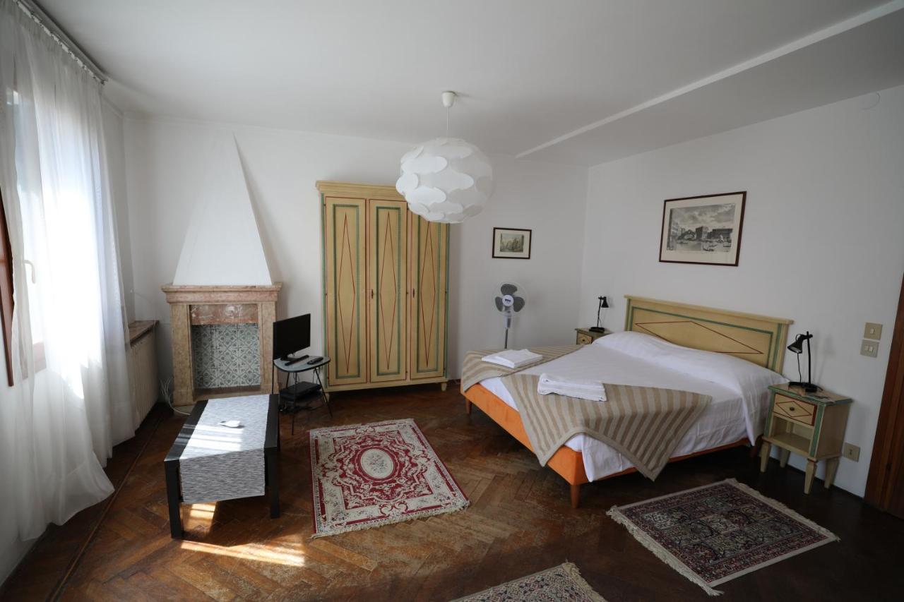 Lovely Apartment In Венеция Экстерьер фото